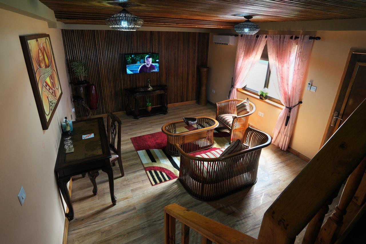 Maaha Beach Resort Anochi Eksteriør billede
