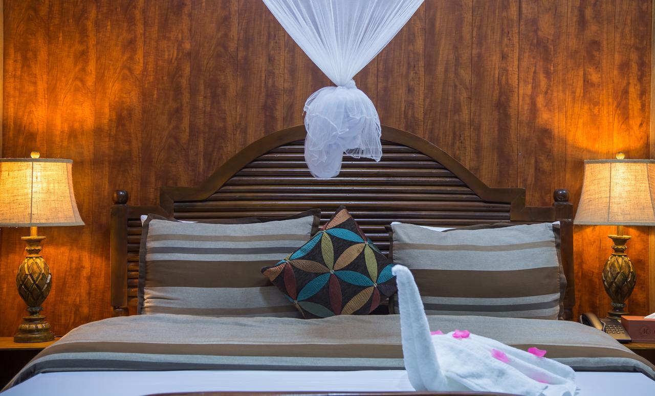 Maaha Beach Resort Anochi Eksteriør billede